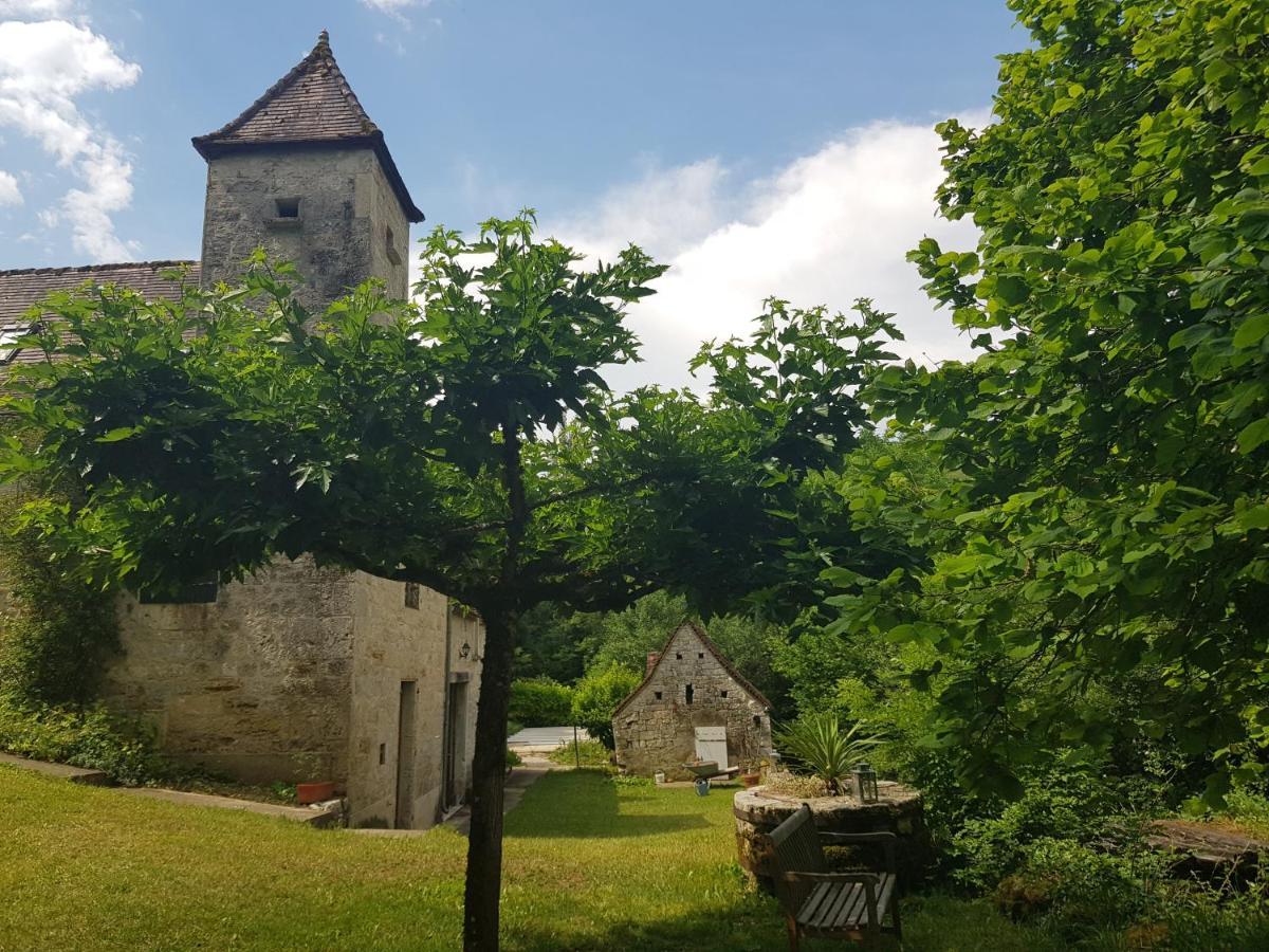 Murat Le Moulin De Jules Et Akasha Bed & Breakfast エクステリア 写真