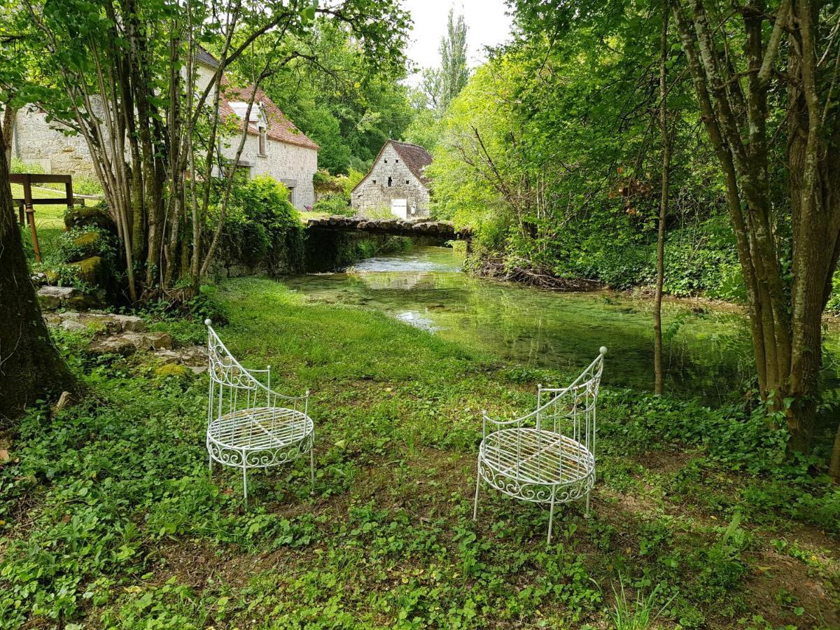 Murat Le Moulin De Jules Et Akasha Bed & Breakfast エクステリア 写真