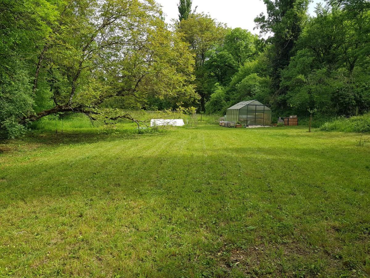 Murat Le Moulin De Jules Et Akasha Bed & Breakfast エクステリア 写真